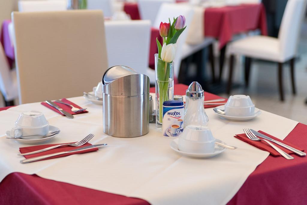 Goethe Conference Hotel By Trip Inn Frankfurt am Main Exterior photo