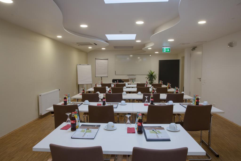 Goethe Conference Hotel By Trip Inn Frankfurt am Main Exterior photo