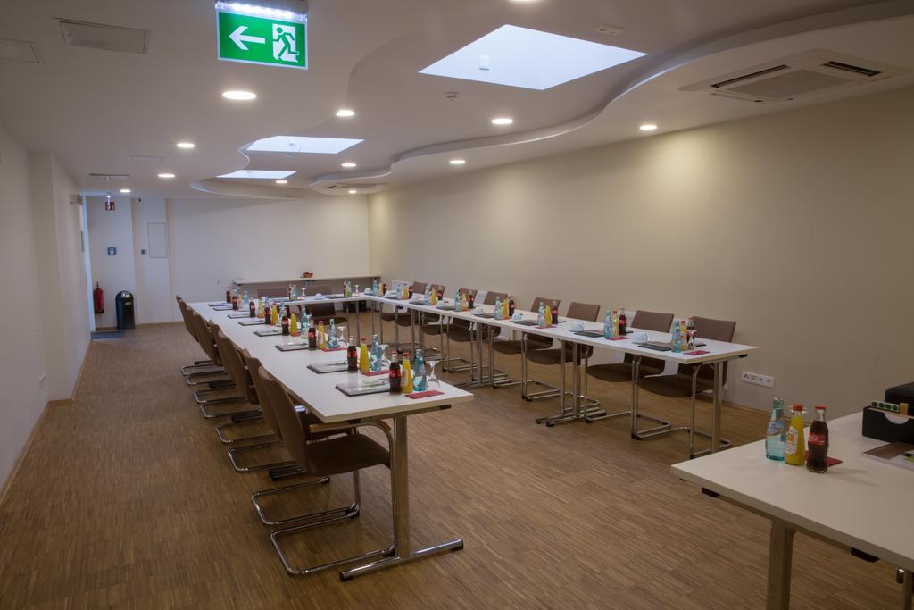 Goethe Conference Hotel By Trip Inn Frankfurt am Main Exterior photo
